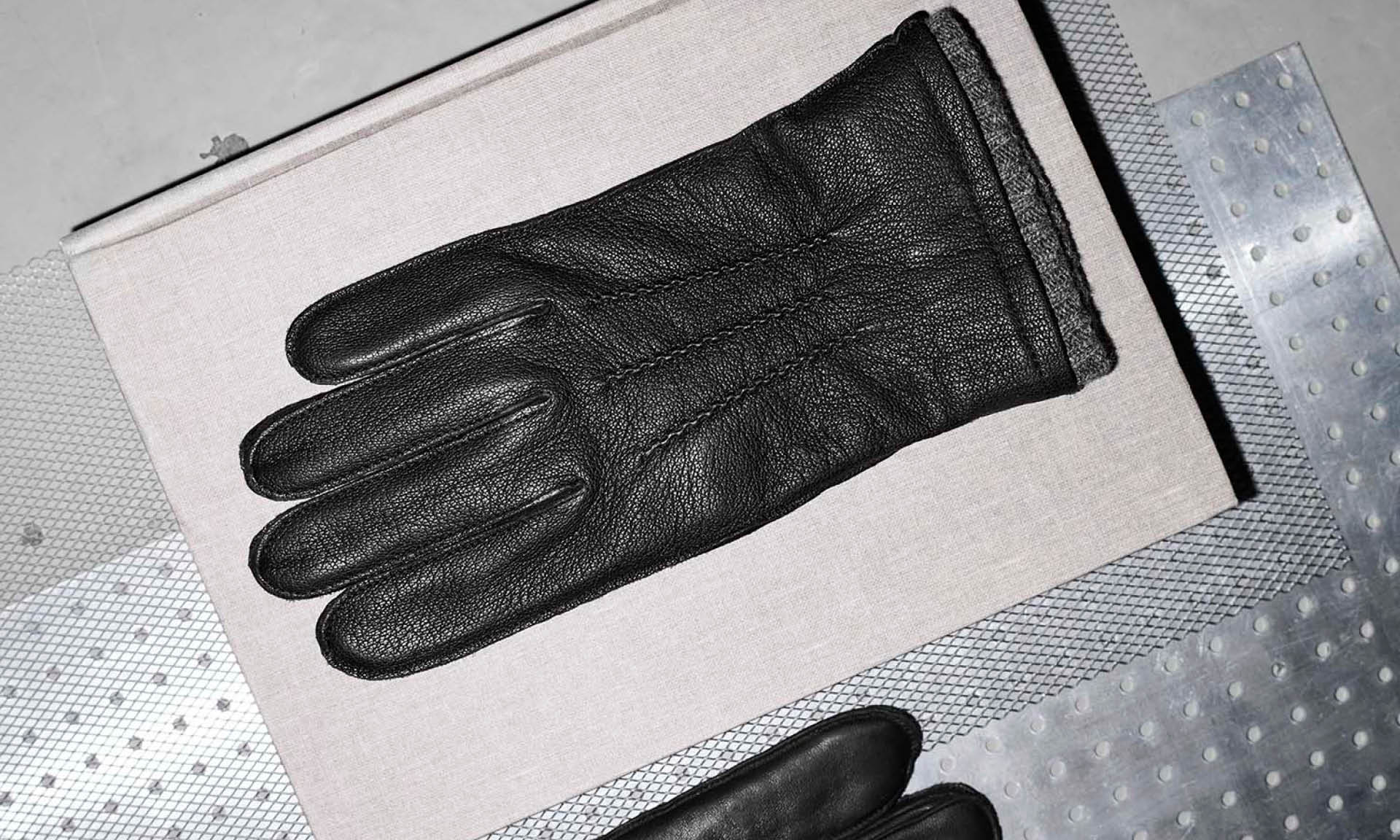 Due komfortabel Beskrivelse Varme handsker i læder | Klassiske herre handsker » Markberg.dk