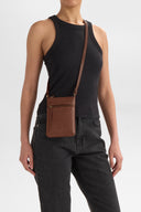 AvenMBG Mobiltaske, Soft Vintage, Gold