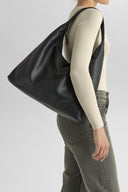 ZoenaMBG Taske, Grain