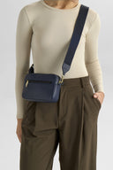 EleaMBG Crossbody Taske, Grain