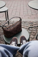 Markberg Lotus Taske Dark Brown Suede Weave