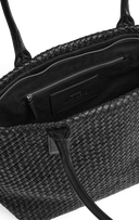 WrenMBG Shopper, Flet